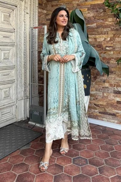 Salima Faresta wearing Eclat